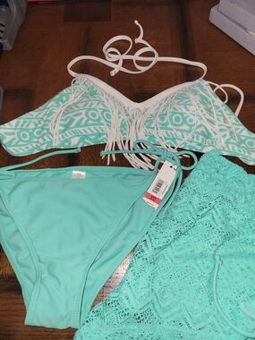 On Running Mint Fringe Bikini Set with Crochet Cover-Up